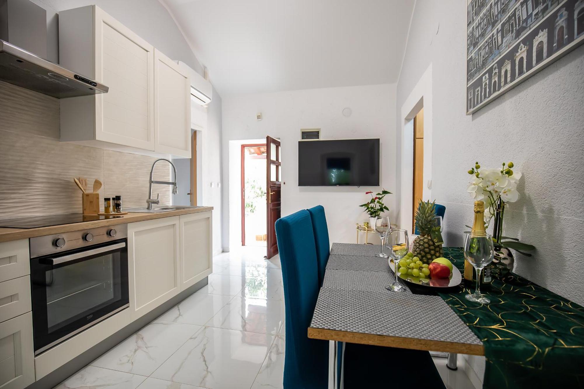 Studio Apartment Jemi Pula Exterior photo